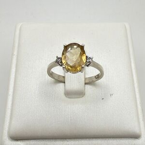 NWOT 8x6mm oval cut citrine w/ accent cz diamonds in sterling silver ring!